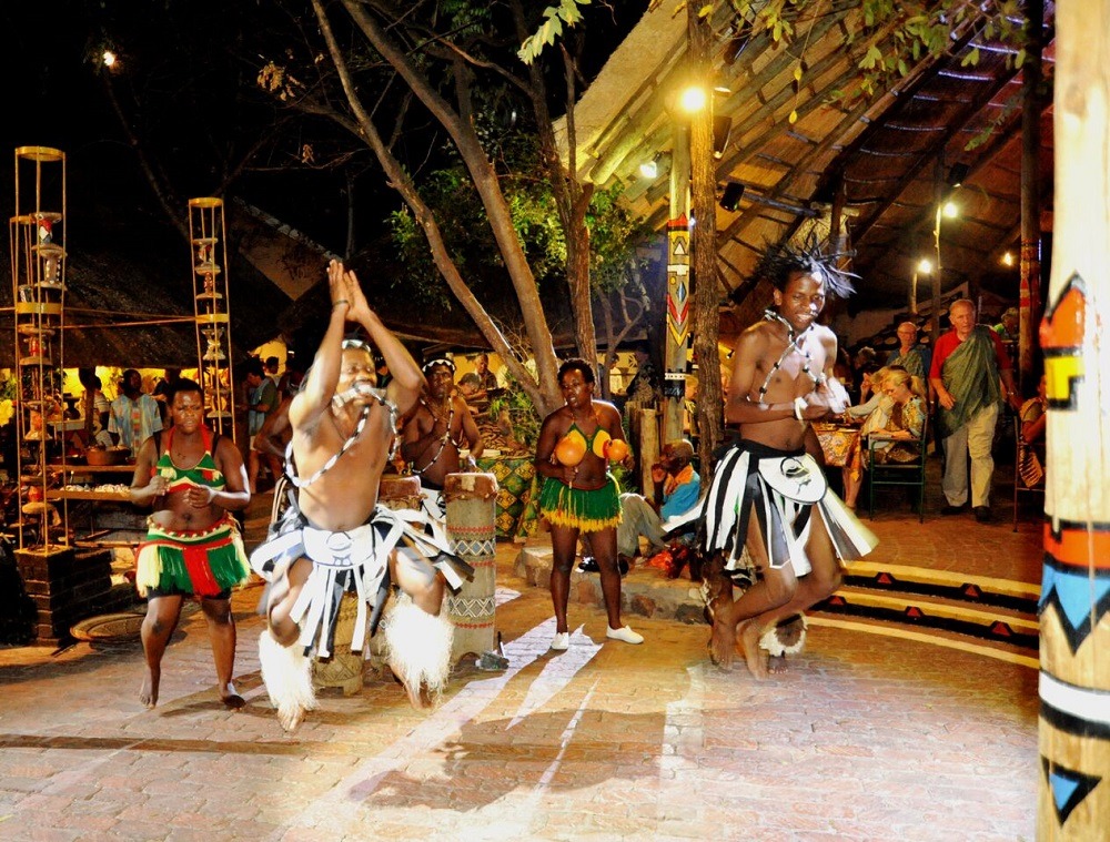 Boma Dinner, Dance, and Drum Show in Victoria Falls